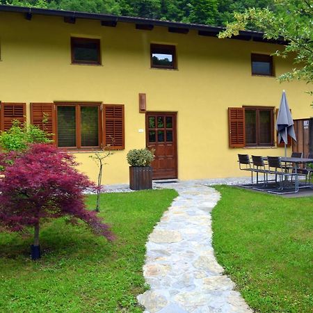 Pocitniska Hisa Lazar Hotel Кобарид Екстериор снимка