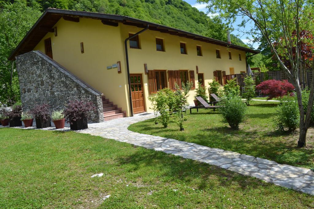 Pocitniska Hisa Lazar Hotel Кобарид Екстериор снимка