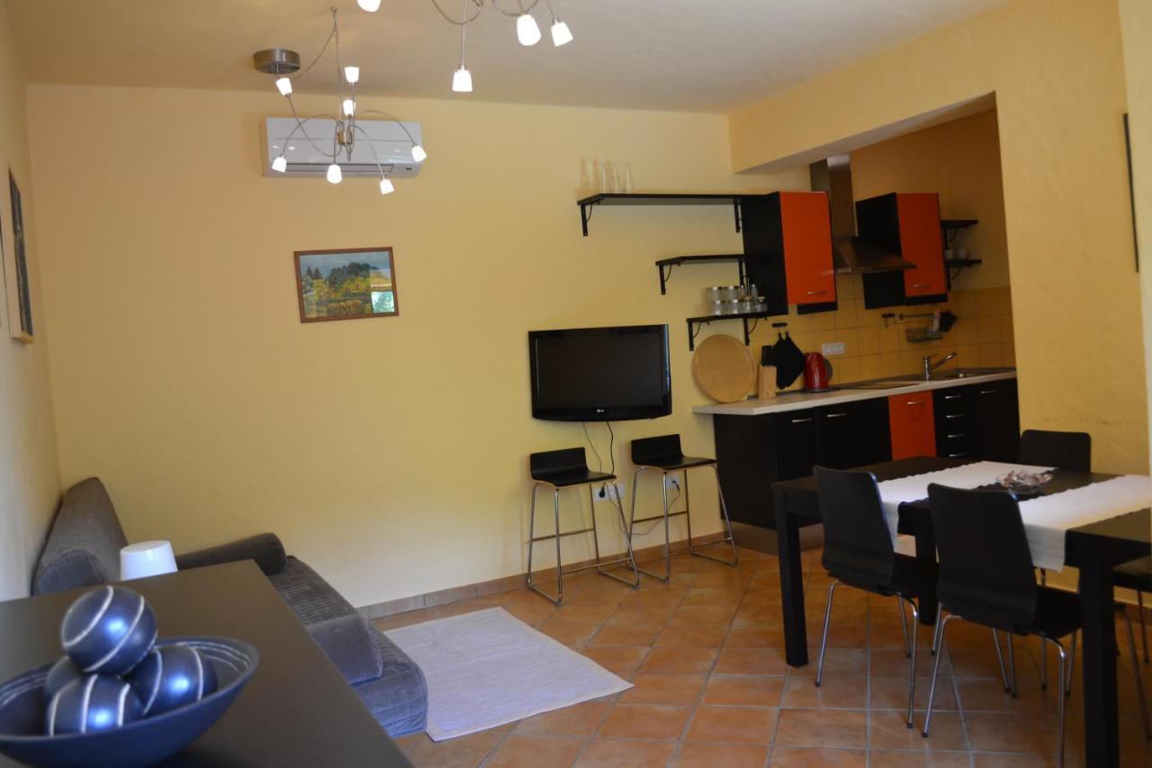 Pocitniska Hisa Lazar Hotel Кобарид Екстериор снимка